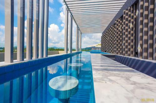 Apartamento Aristo 2 Phuket Beach Front - By Holy Cow 712