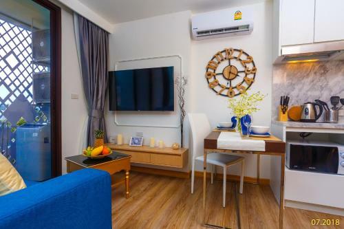 Apartamento Aristo 2 Phuket Beach Front - By Holy Cow 712