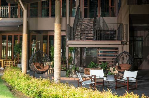 Hotel Away Pranburi Beach Resort
