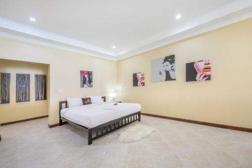 Private Beach Majestic Pool Villa Pattaya