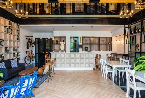 Travel Light Hostel Pattaya