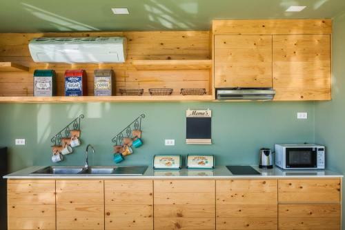 Travel Light Hostel Pattaya