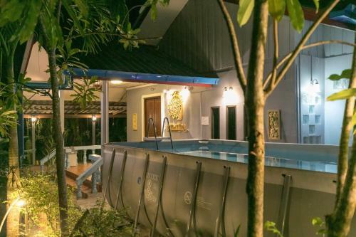 Hotel Amantra Homestay & Village