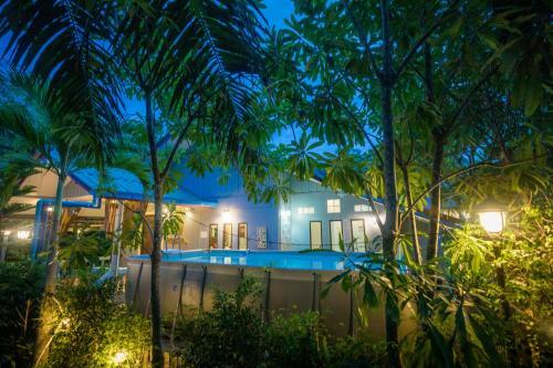 Hotel Amantra Homestay & Village