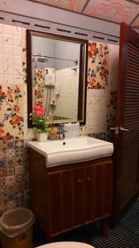Hotel Amantra Homestay & Village