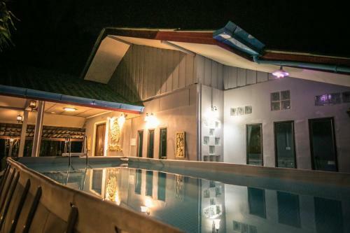 Hotel Amantra Homestay & Village