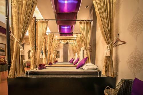 Hotel Amantra Homestay & Village