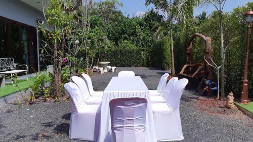 Hotel Amantra Homestay & Village