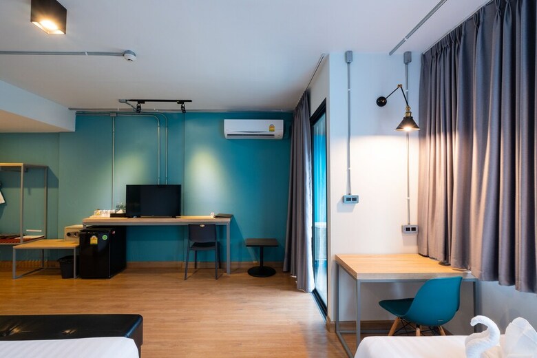 S.22 Hotel Suratthani