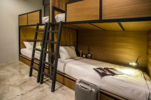 Hotel Sleep Station