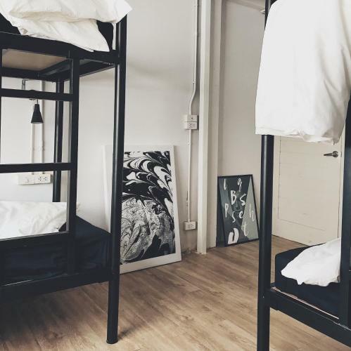 Albergue Beige Poshtels + Netflix