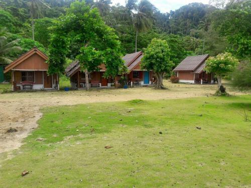 Hotel Koh Ngai Seafood