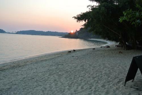 Bed & Breakfast Bangbaobeach Resort