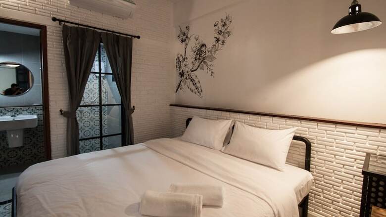 V1 Room Hotel