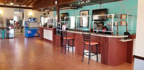 Hotel Combate Beach Resort