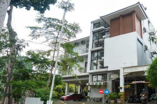 Hostal Oyo 794 Ln 9 Bandung Residence