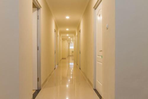Hostal Reddoorz Plus @ Dipatiukur