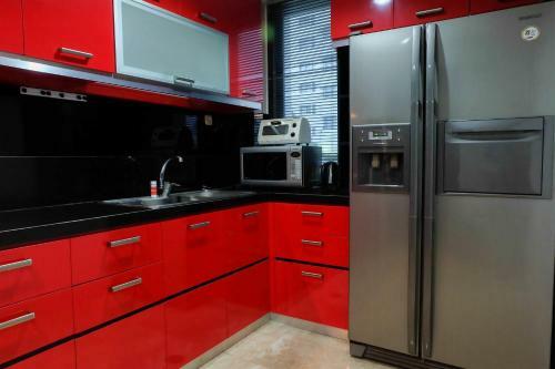 Spacious 2 Br Apartment Park Royale By Travelio