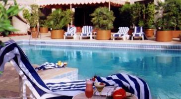 Hotel Safir International