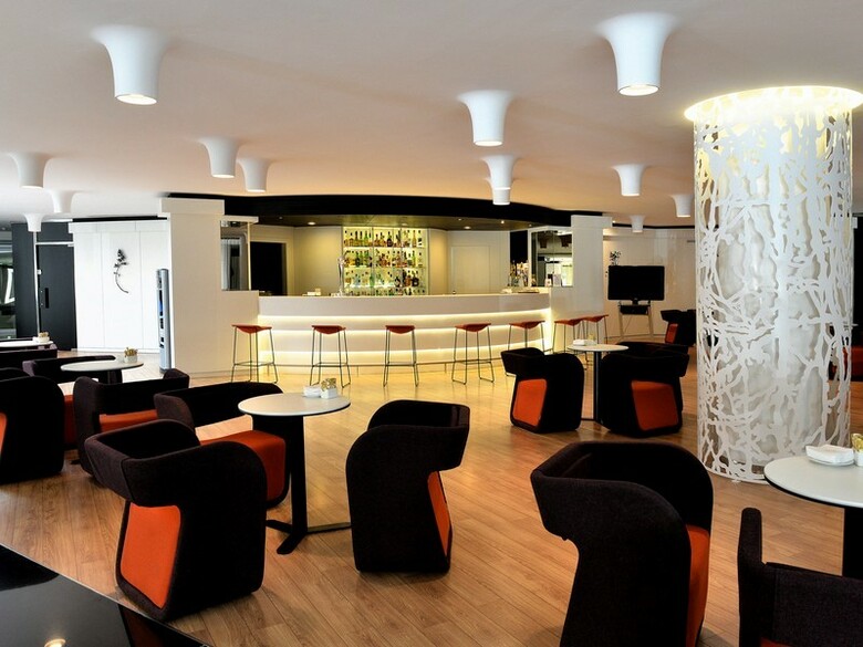 Hotel Barcel� Sevilla Renacimiento