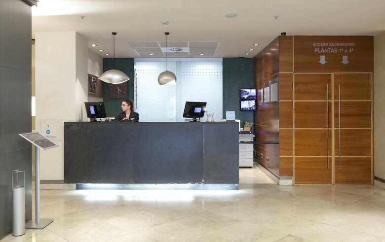 Hotel V�rtice Sevilla