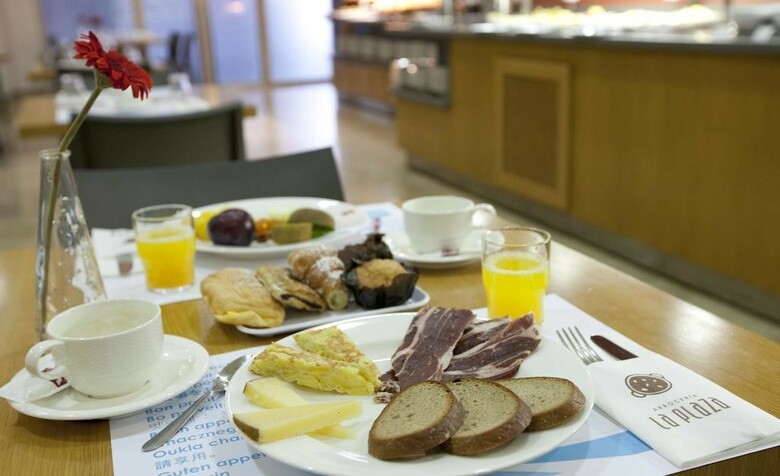 Hotel V�rtice Sevilla
