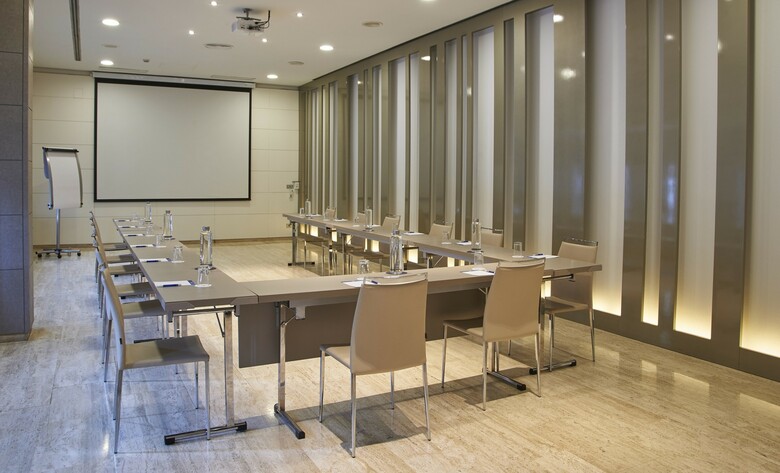 Hotel NH Sevilla Plaza de Armas