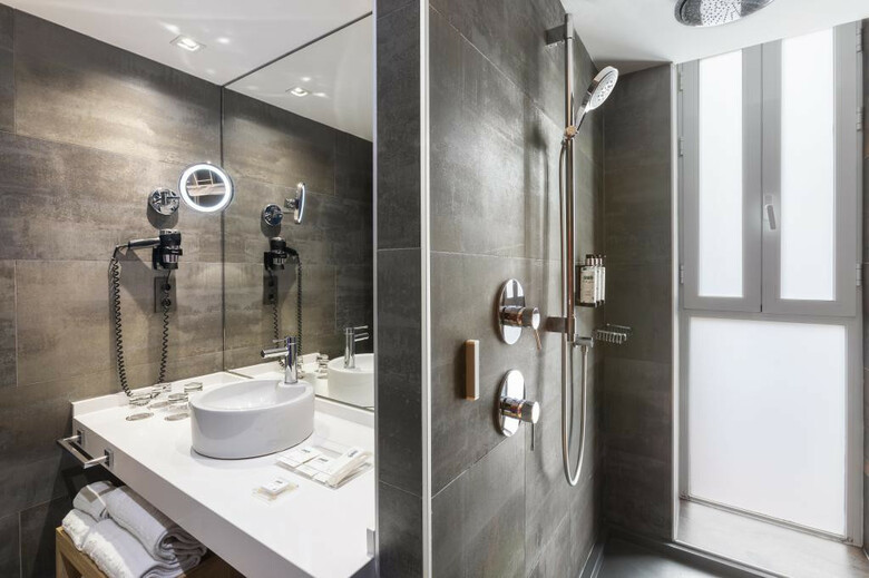 Hotel Catalonia Giralda