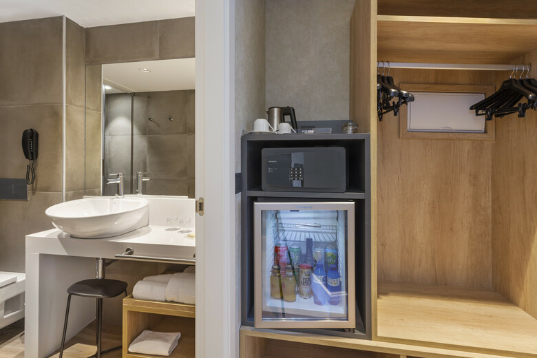 Hotel Catalonia Giralda