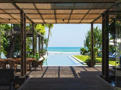 Villa Noku Beach House - An Elite Haven