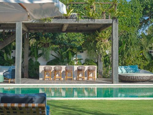 Villa Noku Beach House - An Elite Haven