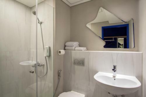 Hotel Ibis Budget Surabaya Diponegoro