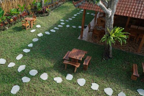 Hostal Seno Guesthouse & Cafe