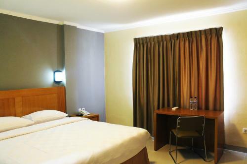 Maleosan Inn Manado Hotel