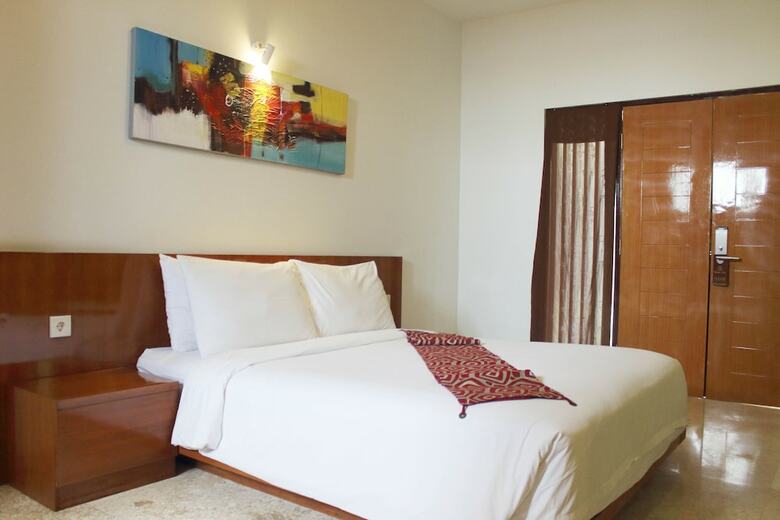 Hotel Trumbu Nusa