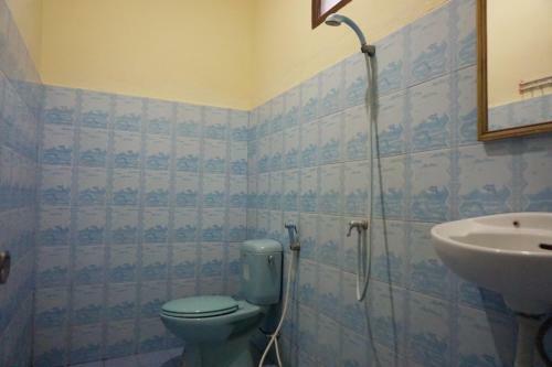 Hostal Komala Indah II Beach Inn