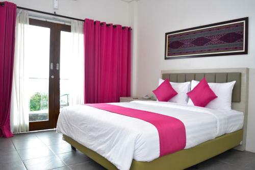 La Cecile Hotel & Cafe Komodo