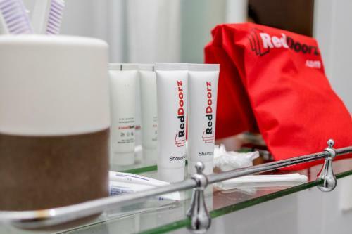 Hotel Reddoorz @ Tugu Puncak Bogor