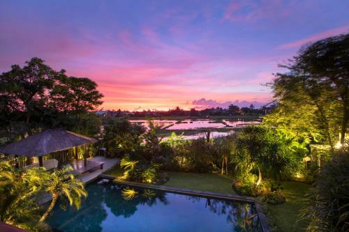 Villa Kampung Lestari