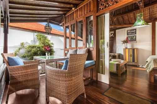 Villa Kampung Lestari