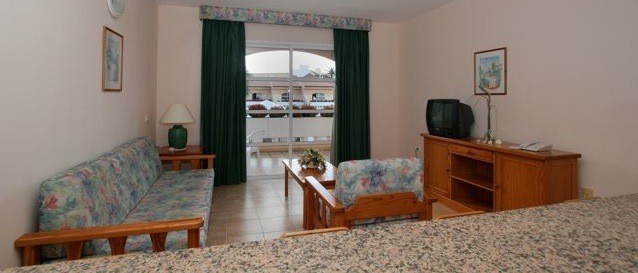 Apartamentos Jardin Del Conde