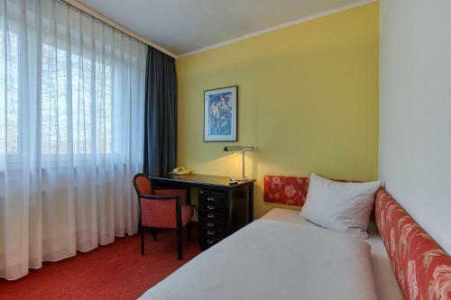 Hotel Elbotel Rostock By Centro