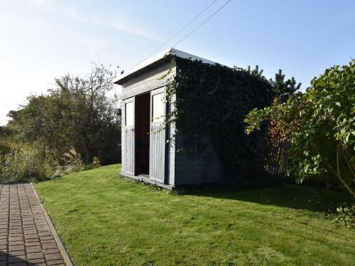 Landhaus Mit S�dterrasse Am Teich