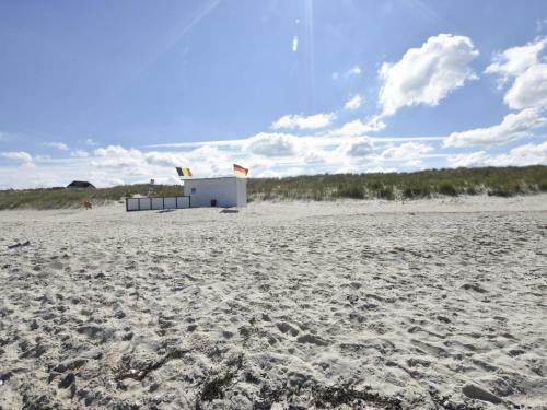 Landhaus Mit S�dterrasse Am Teich