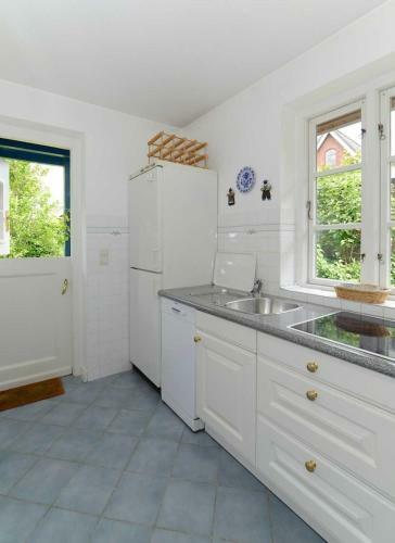 Oldsum 85b _ Ruhig Gelegene Dhh Im