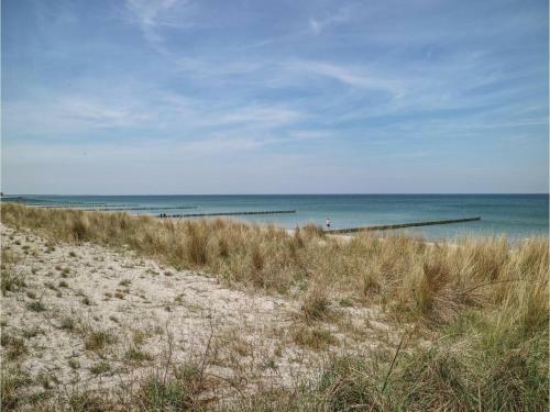 Two-bedroom Holiday Home In Gager/rugen