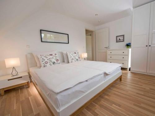 Reetperle Lobbe - Ferienhaus Mit Sauna (f 650)
