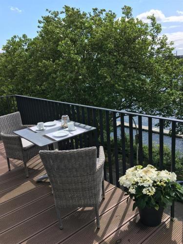 Apartamento Ferienwohnung Kiel - Kanalblick
