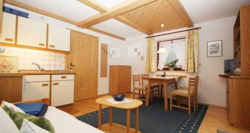 Apartamento Pension Mit Bergblick In Inzell