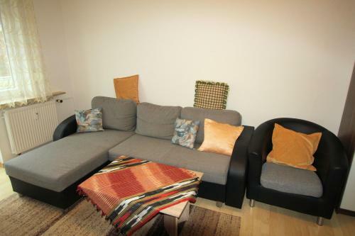 Private Apartment - Mittelfeld